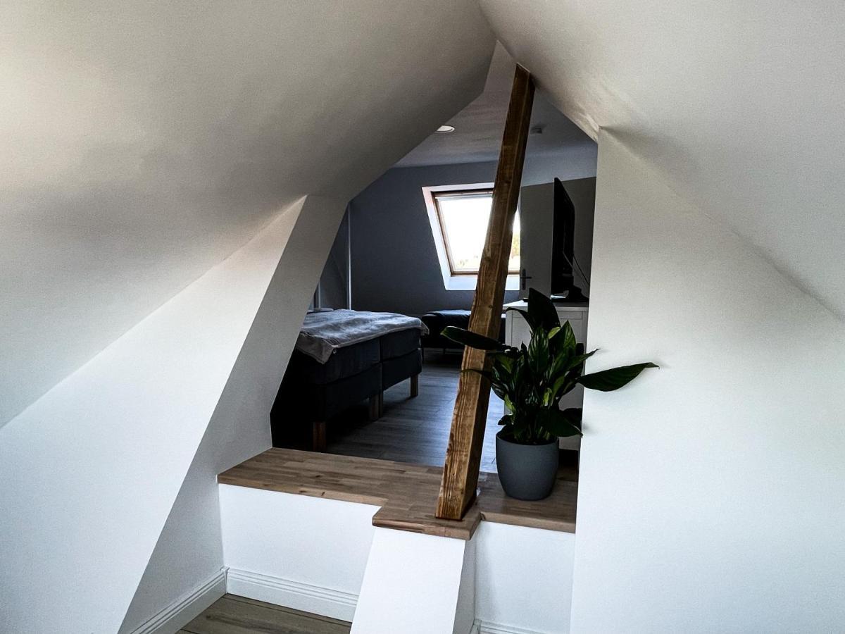 Op'N Doerp Apartments Barsbek Exterior photo